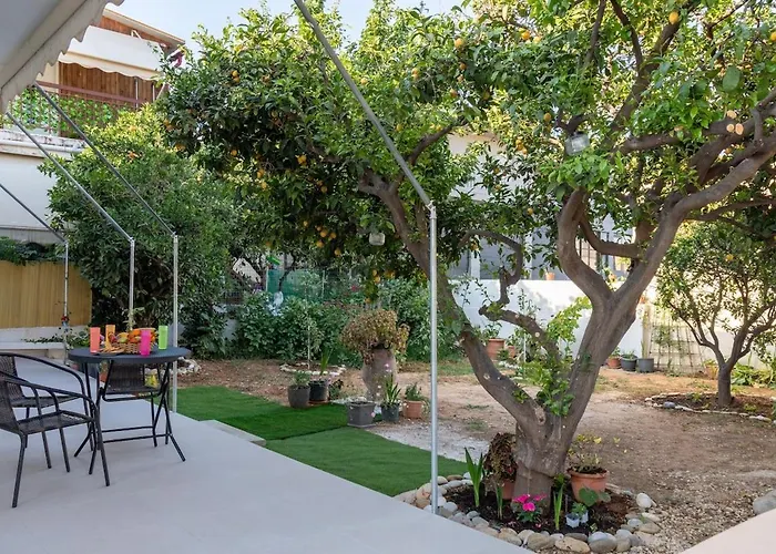 Lemon Tree Chania Ханья